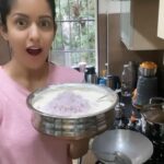 Ishita Dutta Instagram – What’s cooking 🧑‍🍳 
@vatsalsheth

#foodie #loveforfood #dahivada