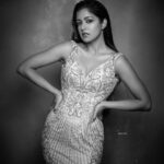 Ishita Dutta Instagram - That 60’s vibe 🖤🤍 Styling & Concept: @styleitupbyaashna Photography: @mandar__ Outfit: @voninofficial Earcuff: @nishkaaa.jewels HMU: @makeupbyheenal Studio: @studio211mumbai