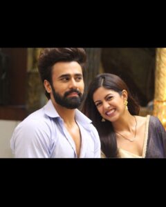 Ishita Dutta Instagram - This news is very very disturbing but I know him well enough to know that something like this Pearl is not capable of doing... I hope and pray this matter is resolved at the earliest. #isupportpearlvpuri @pearlvpuri