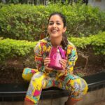Ishita Dutta Instagram - Feeling colourful ❤️ Wearing @@labelpujapandey Clutch @oceana_clutches