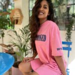 Ishita Dutta Instagram - #nofilter just makeup 🤪🤓 Wearing @howwhenwearclothing