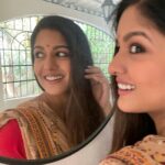 Ishita Dutta Instagram - I love the way you look at me and see the love in your eyes ❤️