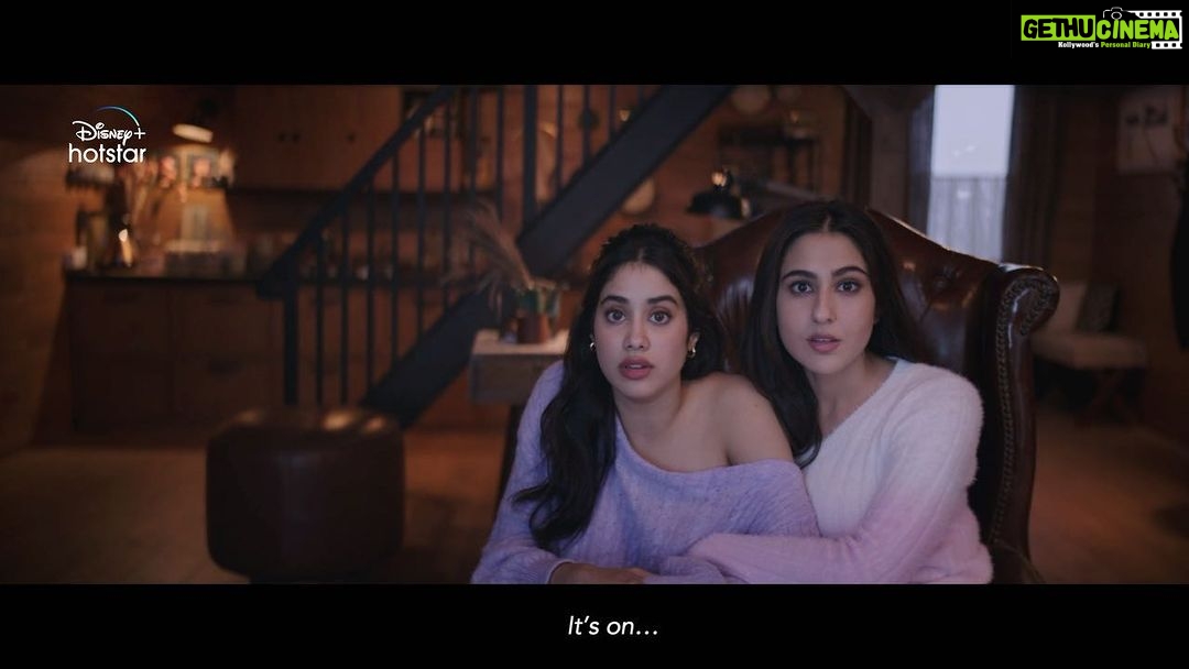 Janhvi Kapoor Instagram - @saraalikhan95 We can watch House of the Dragon 🐉🔥 but first I’ve GOT some questions for you 🤔 #HOTDonHotstar #Collab