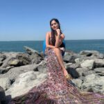 Jannat Zubair Rahmani Instagram - Just Mermaiding 💁🏼‍♀️ Not sure if that’s a word😛 #kulchechole #jzee Dubai, United Arab Emiratesدبي