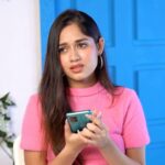 Jannat Zubair Rahmani Instagram – @lakshaykapoorofficial @iam_ejf @vyrloriginals
#TumhePyarrKarungga