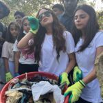 Jannat Zubair Rahmani Instagram - ‘Be the change you wish to see in the world’ Happy Gandhi Jayanti..!!! #jzee