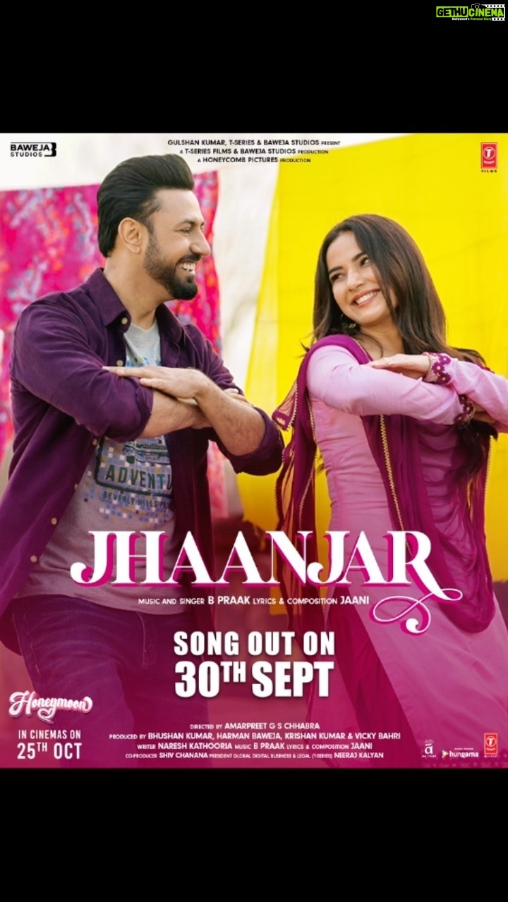 Jasmin Bhasin Instagram - Je yaar ni banauna goriye, mainu Jhaanjar bana le pair di! 🥰 #Jhaanjar Song out on 30th September. #HoneymoonOn25thOct @gippygrewal @jasminbhasin2806 @amarpreetchhabra @ijassimaan @irajdhaliwalofficial @harinder_bhullar #BhushanKumar #KrishanKumar #HarmanBaweja @vicky_bahri @tseries.official @tseriesfilms @bawejastudios @nareshkathooria @bpraak @jaani777 @shivchanana @iseemakaushal @sohi_sardar @harbysangha @karamjitanmol @officialnasirchinjyoti @nirmal_rishi_official