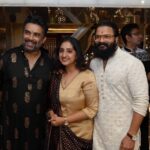Jayasurya Instagram - Thank you Kalyan family for the invitation. It was a truly memorable day for us. I have always been in awe of your love ,care and hospitality. You made each and every guest of yours feel special and welcome and that can come only from a place of kindness and humility. Ramesh, you are a gem. This is a moment I will treasure forever. @kalyanjewellers_official @rameshkalyanaraman