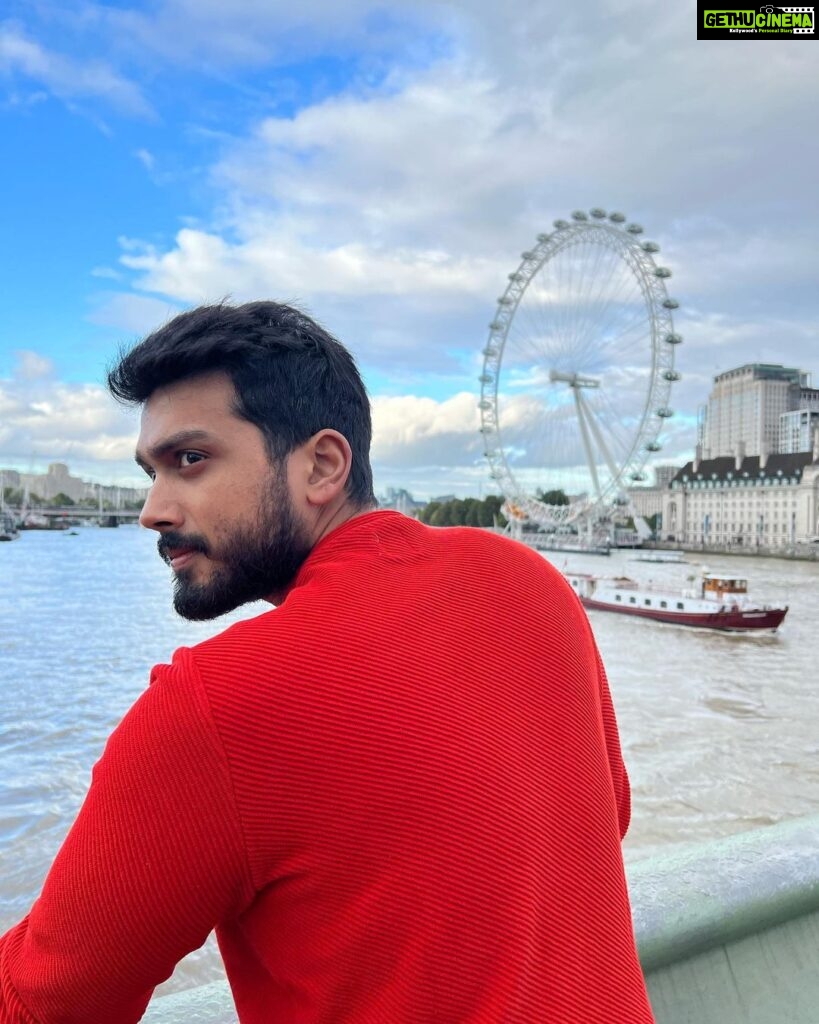 Kalidas Jayaram Instagram - The most touristy thing you can ever do!!!🙏🏼 London, United Kingdom