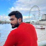 Kalidas Jayaram Instagram - The most touristy thing you can ever do!!!🙏🏼 London, United Kingdom