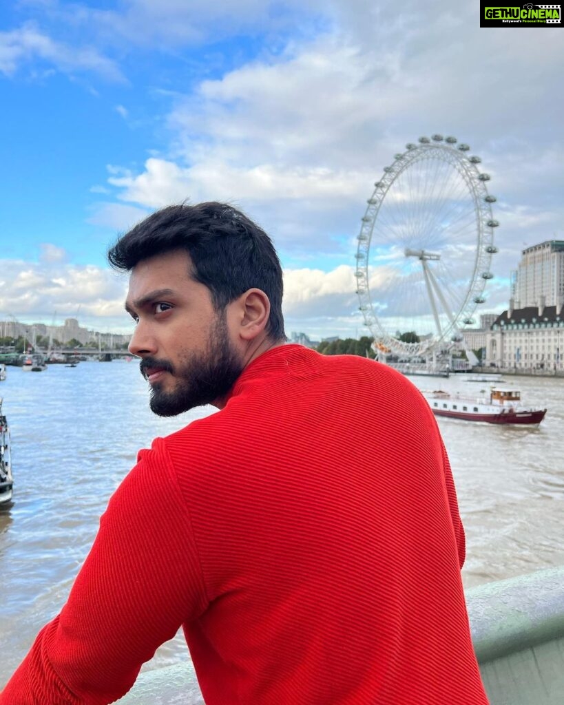 Kalidas Jayaram Instagram - The most touristy thing you can ever do!!!🙏🏼 London, United Kingdom