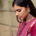 Kalyani Priyadarshan Instagram – 🌻🌼🌸🌺
Shot by @kiransaphotography 
Outfit @toraniofficial 
Jewelry @sheetalzaveribyvithaldas 
Styled by @shruthimanjari 
Makeup @amitkagda 
Team (and now producer!) @therouteofficial