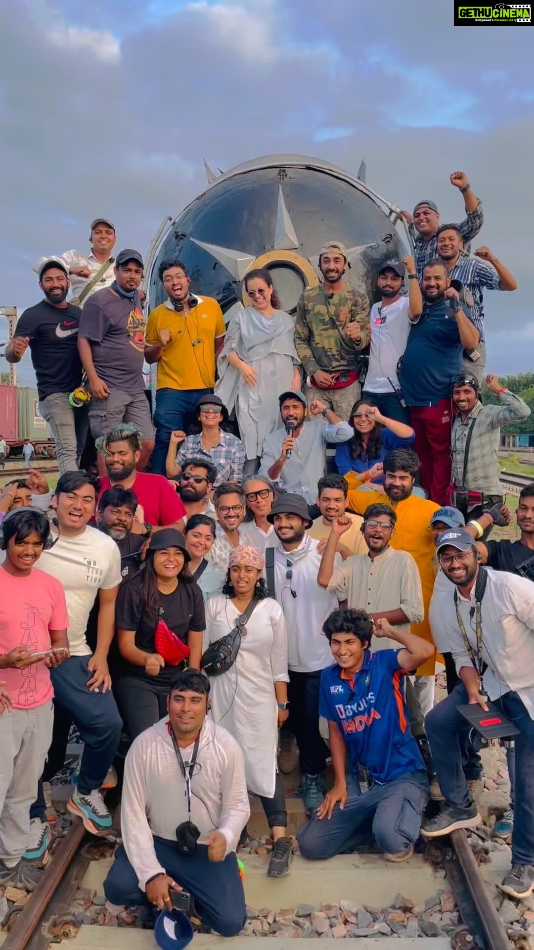 Kangana Ranaut Instagram - Always high on josh team #emergency