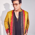 Karan Johar Instagram - Additional Traditional… in @abujanisandeepkhosla styled by @ekalakhani 📷 @sheldon.santos … hope everyone had a happy Dhanteras 💛❤️🧡