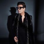 Karan Johar Instagram - Big bossing!!!!! In @sawangandhiofficial styled by @ekalakhani 📷 @sheldon.santos