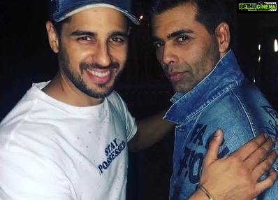 Karan Johar Instagram - Down the years with my students of every year! So proud of their cinema journey! It’s no Raaz(I) that they have mastered the ABCD of their craft and emerged as Shershaahs of goodness and talent! Love you!❤️ #10yearsofsoty