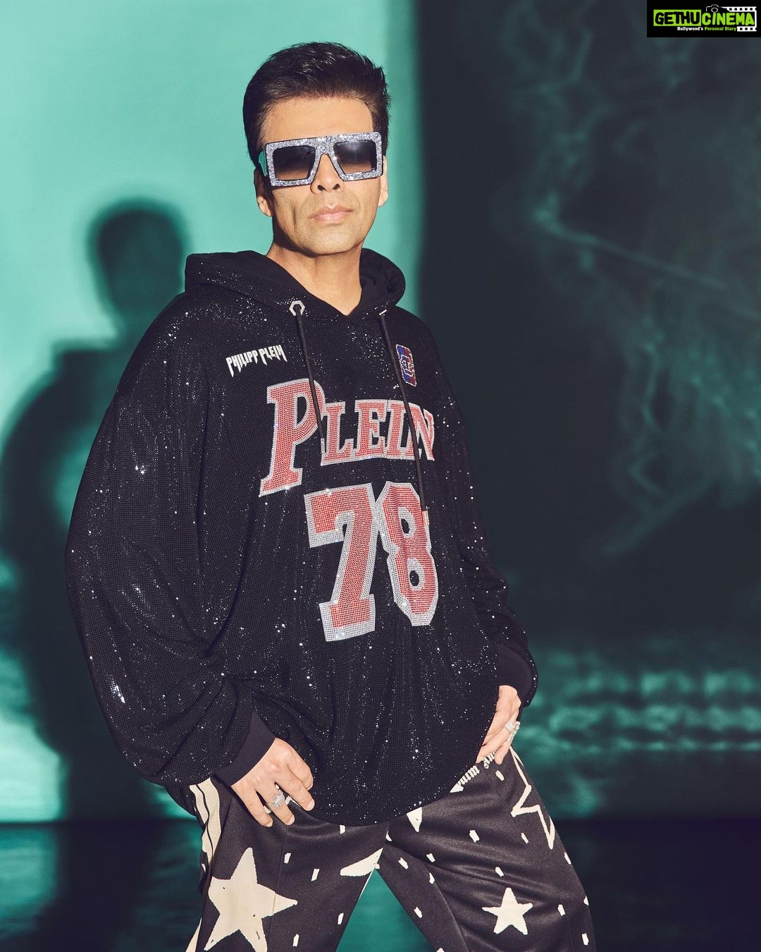 Karan Johar Instagram - Photobombed by my shadow…( I tried to find a deep meaning into this ! There is none) styled by @ekalakhani 📷 @sheldon.santos