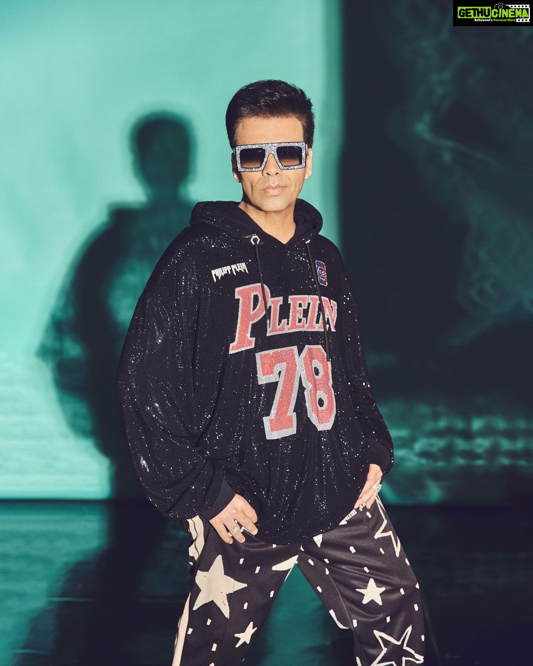 Karan Johar Instagram - Photobombed by my shadow…( I tried to find a deep meaning into this ! There is none) styled by @ekalakhani 📷 @sheldon.santos