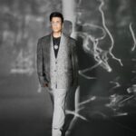 Karan Johar Instagram - Showing a JHALAK! In @manishmalhotra05 styled by @ekalakhani 📷 @sheldon.santos