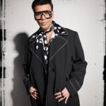 Karan Johar Instagram - In a retro “frame” of mind !!!! Styled by @ekalakhani in @dhruvkapoor 📷 @thehouseofpixels