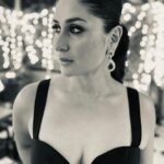 Kareena Kapoor Instagram - Hi there…♥️