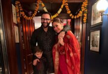 Kareena Kapoor Instagram - This is Us ❤️ From mine to yours… Happy Diwali friends ❤️ Stay Blessed ❤️