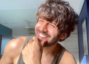 Kartik Aaryan Instagram - Felt cute won’t delete later Quarantine