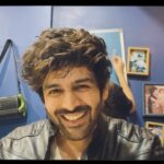 Kartik Aaryan Instagram – Good News – Sexy is Back 👶🏻
#KokiPoochega 🤭 New Episode 
Out Now on Youtube 🔥
Link in Bio !! Quarantine