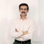 Kartik Aaryan Instagram - Ageing Gracefully in Lockdown 👨🏼‍🦳 Lets Remake Baghban now Casting for Heroines role 👵🏻 Pls send in your entries