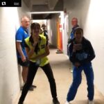 Kartik Aaryan Instagram - My favourite cricketer aces #HaanMainGalat !! Bring the cup home Jemi 🏆 🏏 And by popular demand also bring Security Ji to bollywood 💃🏻 . . #Repost @icc Yes, @jemimahrodrigues! Busting moves with an off-duty security guard at the @T20WorldCup 💃💃