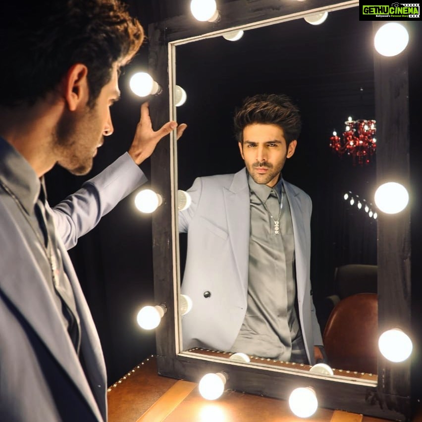 Kartik Aaryan Instagram - @filmfare Ready Guwahati