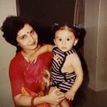Kartik Aaryan Instagram – Happy Birthday to my Fav Hairstylist
Love you 😘 
Mummy ❤️