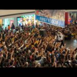 Kartik Aaryan Instagram - #ChintuTyagi ki taraf se aapko bohot bohot Thank u ❤️❤️❤️ #PatiPatniAurWoh in Theatres Jaldi jaldi dekho #Pune 🔥