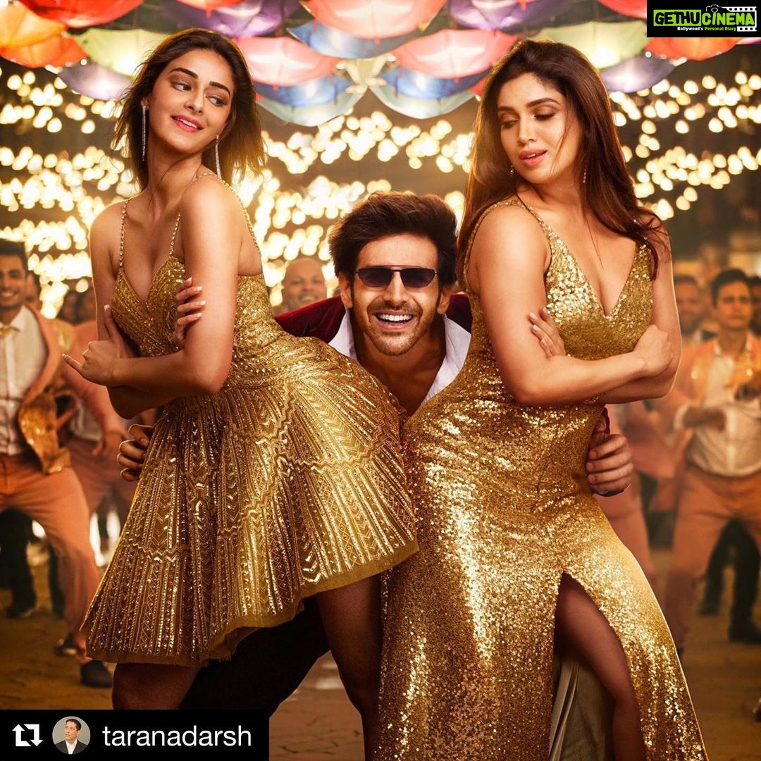 Kartik Aaryan Instagram - 🙏🏻🙏🏻 #Repost @taranadarsh #PatiPatniAurWoh is excellent on Day 1... Emerges #KartikAaryan’s biggest opener... Fri ₹ 9.10 cr. #India biz. #KartikAaryan versus #KartikAaryan... *Day 1* biz... 2019: #PatiPatniAurWoh ₹ 9.10 cr 2019: #LukaChuppi ₹ 8.01 cr 2015: #PyaarKaPunchnama2 ₹ 6.80 cr 2018: #SonuKeTituKiSweety ₹ 6.42 cr 2011: #PyaarKaPunchnama - which shot Kartik to fame - had collected ₹ 92 lakhs on Day 1. #India biz. Mumbai, Maharashtra