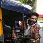 Kartik Aaryan Instagram - 🙏🏻 #Repost @officialhumansofbombay “I was born in the small town of Gwalior. My parents were in d medical field & I was going to do engineering. But in 9th grade, I saw Baazigar & I knew I wanted to be on the other side of the screen. I was unsure of my parents’ reaction—so I decided to study till 12th in Gwalior & den go to college in Mumbai. Luckily I got into a college in Navi Mumbai. I stayed in a hostel & searched for auditions. I had no contacts,so I’d type keywords like, ‘Actor Needed’ on Facebook. I’d travel for 6 hours 3-4 times a week for auditions. At times, I’d be rejected from outside the studio because I didn’t ‘look the part’. But I still had hope. Soon I got projects like a few seconds in an ad & they kept me going. Eventually I rented a flat in Andheri with 12 boys. I had limited finances. I couldn’t even afford a portfolio—I’d crop my face out of group photos to send to agents! All the while I’d skip college to give auditions & my parents didn’t know about any of this. Once I saw an ad for a film audition & decided to go for it. They liked me & auditioned me many times. My final audition script was the monologue that then became my identity! Finally, when I got the role, I was at Andheri station & immediately called my mom! She couldn’t believe it! After 2 & a half years of struggle, what I had imagined as a possibility, was now a reality. After Pyaar Ka Punchama, there still weren’t many opportunities. I stayed in the same flat with 12 boys till my third film! At the time, my mom was adamant I finish my degree, so while shooting, I gave my exams—& people in the exam hall were clicking photos with me! But I understood that she wanted my future to be secure. After Sonu Ke Titu Ki Sweety, it all changed! Life has come full circle now—recently when I was in Gwalior, I was invited to my school as chief guest & kids were chanting my name! It was surreal! But what I have today, would’ve never come my way, if I hadn’t believed that I’d make it. I’m grateful for where I am & I know I have a long way to go. Sometimes all of it still feels unbelievable from this point on,the possibilities just seem endless & my dreams, r just waiting to come true.