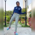 Kartik Aaryan Instagram - Wow 💃🏻 #DheemeDheeme killin it 🔥🔥 #Repost @anushkasen0408 #DanceLikeChintuTyagi #DheemeDheemeChallenge 🤟🏻 ・・・ All time fav song 🙋‍♀️❤️ @kartikaaryan #DheemeDheemeChallenge #DanceLikeChintuTyagi #DheemeDheeme @ananyapanday @bhumipednekar @tonykakkar @nehakakkar @tseries.official @raghav.sharma.14661 @desimusicfactory @anshul300