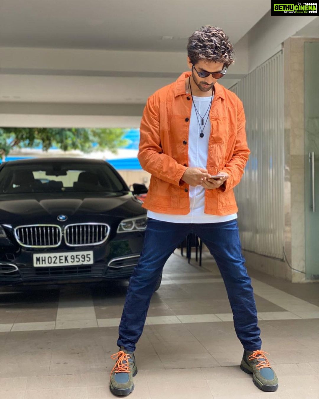 Kartik Aaryan Instagram - #ChintuTyagi Ready