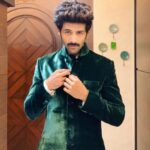 Kartik Aaryan Instagram - 💚 शुभ दीपावली! 💚