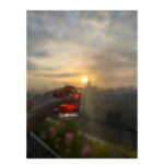 Kartik Aaryan Instagram – From fun sets to sunsets 
#Team ❤️