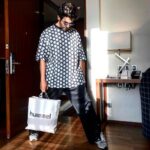 Kartik Aaryan Instagram - सत श्री अकाल #Amritsar #हमल लई तयार हों @hummelindia Lets do this 😎🤟🏻 Amritsar, Punjab