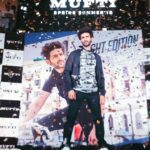 Kartik Aaryan Instagram - Slow motion mein... 🎶 #KartikxMufti