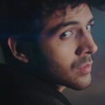 Kartik Aaryan Instagram - Hum #Hummel ko India le aaye ❤️⚽️🏃🏻‍♂️👟🐝 #KartikXHummel @hummelsport @hummelindia
