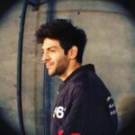 Kartik Aaryan Instagram - Qu’est- ce Quec’est Fa fa fa fa fa fa far better Run run run run run ...🎶🎶 PsychoKiller 🎭