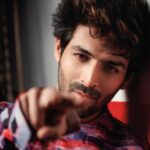 Kartik Aaryan Instagram - Watching you ❤️