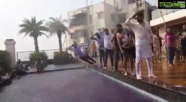 Kartik Aaryan Instagram - Epic Fall 🤪 Shooting Today so no Holi this time 🎥 !! But missing the madness of last year’s Holi 🥳 When i ruined @boscomartis ‘ choreography 😂🙈#KaunNachdi #tbt Delhi, India