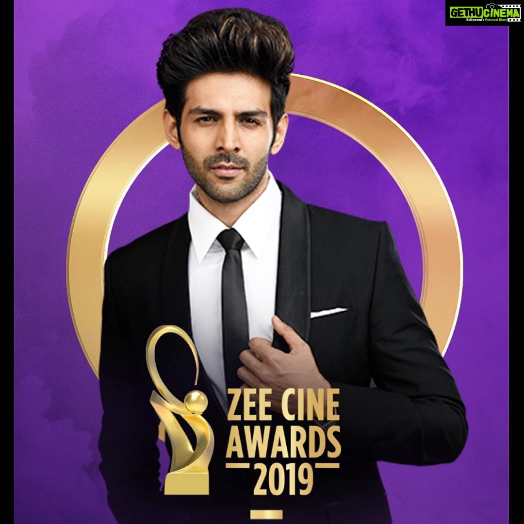 Kartik Aaryan Instagram - Nominated for Sonu ke titu ki sweety in two categories 🙏🏻 -Best Actor Male And -Best Actor In Comic Role 🤞🏻🤞🏻 Thank you @zeecineawards 🙏🏻