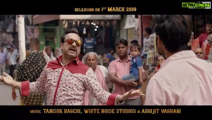 Kartik Aaryan Instagram - Guddu aur Baabulal ka Pyaar 😘 #Guddu aur #Baabulal ke beech ka cold war ab garam ho raha hai! 🤬 #PankajTripathi #LukaChuppi @kritisanon #DineshVijan @laxman.utekar @aparshakti_khurana #VinayPathak @maddockfilms @officialjiocinema #JioStudios @tseries.official