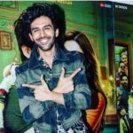 Kartik Aaryan Instagram - #Guddu Ishtyle 📸 #GudduShukla Reporting from Mumbai Live 😁😘 #LukaChuppi Success Party 🥳