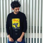 Kartik Aaryan Instagram - Esconde-Esconde 🤔 #LukaChuppi