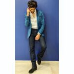 Kartik Aaryan Instagram - #FilmfareGlamourAndStyleAwards @filmfare 💙 Styled - @the.vainglorious